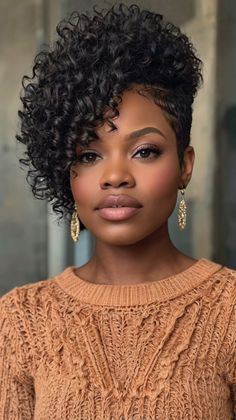 fall hair colors dark copper Afro Tattoo, Short Curly Crochet Hair, Fall Hair Colors Dark, Hair Colors Dark, Crochet Bob, Short Haircuts For Black Women, Framing Highlights, Haircuts For Black Women, Curly Crochet Hair Styles