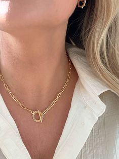 18k Gold Filled Layering Link Necklace With Toggle Clasp, Paper Clip Necklace, Minimalist Necklace, Layering Necklace, Gift for Her, Dainty - Etsy Paper Clip Necklace, Necklace Everyday, Toggle Necklace, Necklace Layering, Layered Chains, Necklace Minimalist, Trendy Necklaces, Gold Choker, Minimalist Necklace