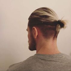 Mens Ponytail Hairstyles, Undercut Ponytail, Man Bun Styles, Man Ponytail