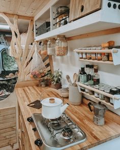 the kitchen is clean and ready to be used as a cooking area for food preparation