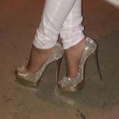 Original Receipt Dust Bags Platform High Heels For Galas, Luxury Champagne Heels, Luxury Champagne Heels With Round Toe, Luxury Round Toe Heels For Party, Glamorous Round Toe Heels For Galas, Glittery Heels, 2025 Manifestation, Shoe Goals, Amon Ra