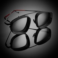 HANDCRAFTED IN ITALY Because everyone needs that perfect set of sunglasses (or maybe more than one!); The Moha Frames have landed to become your new statement piece. Futuristic design, lightweight features, and luxurious silhouettes all merged into a single work of art. Meet the frames you’ll never want to take off. The Moha’s are available in 6 unisex different color ways and suit every aspect of your face for the ultimate look.Stainleess Steel FrameOutside Shield DesignMirror and Gradient Sung Men Steampunk, Glasses Fashion Eyewear, Black Men Fashion Urban, Mens Glasses Fashion, Design Mirror, Eyeglass Frames For Men, Unique Sunglasses, Mens Glasses Frames, Cool Glasses