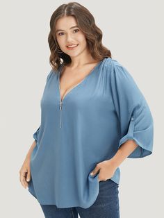 BloomChic Plus size clothing for women. You'll actually want to wear. Shop women's clothing sizes 10-30. With new styles added daily, you'll always find something to love. Free shipping on order $69. Free return for first order. Just shop now. Season:Summer Womens Trendy Tops, Cuffed Sleeve, Love Free, Plus Size Clothing For Women, Style Office, Womens Clothing Sizes, Trendy Tops, Body Measurements, Clothing For Women