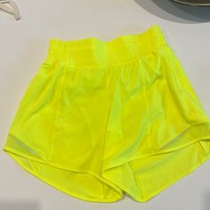 Nwot- Bright Neon Neon Yellow Stretch Workout Bottoms, Yellow Stretch Activewear For Beach, Neon Yellow Sports Shorts For Summer, Neon Yellow Sports Shorts, Sporty Neon Yellow Bottoms For Summer, Yellow Summer Athletic Shorts For Training, Yellow Bottoms For Summer Running, Yellow Athletic Shorts For Summer Training, Neon Yellow Sporty Shorts For Summer