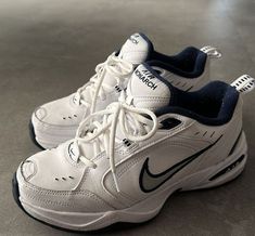 Old Nikes, Volleyball Outfit, Yantai, Colorful Sneakers, Cute Sneakers, Dad Shoes