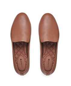 Elevate your wardrobe with our brown leather flats. These sleek smoking slippers are perfect for any occasion. Shop now and enjoy free shipping & returns. Smart Casual Women Summer, Smart Casual Women, Brown Leather Flats, Trip To Europe, Comfortable Loafers, Womens Summer Shoes, Comfortable Flats, Starling, Flats Top