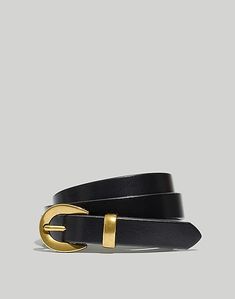 Chunky Buckle Skinny Leather Belt What To Pack For Paris, How To Look Expensive, Sporty Sandal, Denim Shoes, Leather Belts, Medium Bags, Black Belt, Belts For Women, Leather Belt