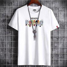 European and UK sizes. This style is true to size. Fitted Harajuku Style T-shirt For Summer, Casual Fitted T-shirt With Anime Print, Fitted Casual T-shirt With Anime Print, Anime Gothic, Fashion Anime, Mens Fitness, Mens Clothing Styles, Men's Fashion, Colorful Shirts