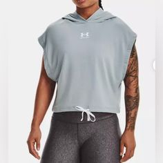 Under Armour Women's Standard Rival Terry Short Sleeve Hoodie, (465) Harbor Blue / / White, X-Small Running Clothes Women, Camo And Pink, Under Armour Hoodie, Short Sleeve Hoodie, Running Clothes, Workout Hoodie, Under Armour Women, Crew Neck Shirt, Casual Streetwear