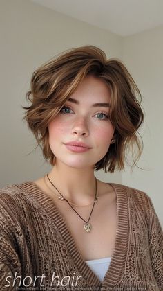 Bixie Red Hair, Unique Short Haircuts, Cortes De Pelo Corto Mujer, Feminine Short Haircuts, College Hair, Haircuts 2024, Really Short Hair, Hair Inspiration Short, Hair Haircuts