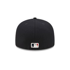 Make your game-day look an instant hit with the New Era MLB City Identity Fitted Cap. Crafted from soft and lightweight fabric, this fitted cap keeps you comfy and brings a sporty finish to your outfit. The team logo on the front panels and additional details elevate your style. Get ready to cheer for your team in the New Era MLB City Identity Fitted Cap. New Era Hats Outfit, New Era Cap Outfit, Cap Aesthetic, Backwards Hat, Mlb Hat, Ny Cap, Mlb Hats, Hat Aesthetic, Cap Outfit