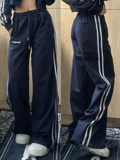 Y2k Joggers, Wide Leg Track Pants, Looks Hip Hop, Oversized Sweatpants, Sweatpants Women, Oversized Streetwear, Pant Sets, Baggy Pants, Jogger Sweatpants