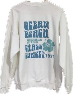 Casual Letter Print Sweatshirt, Casual Letter Print Sweatshirt For Vacation, Crew Neck Sweatshirt For Beach In Spring, Spring Beach Sweatshirt With Crew Neck, Spring Beach Crew Neck Sweatshirt, Casual Summer Sweatshirt With Letter Print, Casual Cotton Sweatshirt For The Beach, Oversized Sweatshirt For Summer Vacation, Casual Summer Beach Sweatshirt