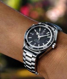 Omega Planet Ocean, Nice Watches, Gents Fashion, Apple Wallpaper Iphone, Time Lords, Apple Wallpaper, Omega Seamaster