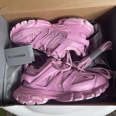 Balenciaga Track Sneakers Luxury Pink Sneakers For Spring, Pink Balenciaga Track, Balenciaga Tracks, Balenciaga Triple S White, Balenciaga Clothes, Balenciaga Track 2, Balenciaga Speed Trainers, Balenciaga Track Sneakers, Pink Balenciaga