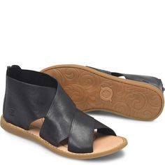 Leather Slip-on Sandals With Removable Insole, Leather Sandals With Rubber Sole And Almond Toe, Leather Sandals Medium Width With Round Toe, Lightweight Leather Round Toe Sandals, Leather Sandals With Medium Width And Round Toe, Lightweight Leather Sandals With Round Toe, Everyday Sandals With Leather Sole, Casual Sandals With Leather Sole For Everyday, Adjustable Leather Slip-on Sandals