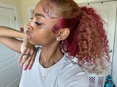 Brown And Red Skunk Stripe, Peak A Boo Color On Natural Hair, Blond And Burgundy Hair, Brown Hair With Red Peekaboos, Blonde And Red Hair Peekaboo, Brown And Pink Hair Curly, Peekaboo Hair Color Locs, Red And Honey Blonde Hair Color, Dyed Hairstyles For Black Women