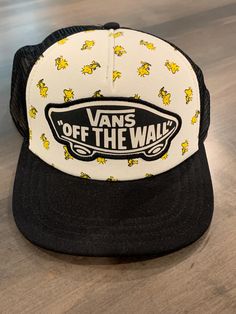 Peanuts Snoopy Cartoon Vans Cap/ Hat NEW. Woodstock trucker hat. Snap Back mesh back. Men size. NWT I'll say it's medium size.  It's adjustable.  Never used. New with tags.  Let me know if you have any questions. Come from a smoke and pet free home. Right now I'm ready to ship in one business day. Contact me with any questions, I answer questions quickly. I do combine shipping with multiple purchases. I ship items with priority mail, which takes 2-3 business days and has a maximum of 50 dlls ins Cartoon Vans, Vans Cap, Snoopy Cartoon, Vans Off The Wall, Peanuts Snoopy, Snap Back, Snap Backs, Woodstock, Priority Mail