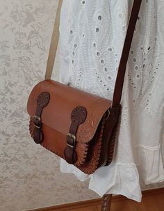 Leather Crossbody Bag, Everyday Leather Bag, Messenger Bag, Handmade Bag, Totes Bag, Bag and Purses, FREE SHIPPING #LeatherHandbag #LeatherSatchel #MenBag #ShoulderBag #MedievalBag #LeatherBag #WomenBag #HippieBag #LeatherToteBag #CrossBodyBag Vintage Handmade Saddle Bag For Everyday Use, Handmade Brown Saddle Bag Satchel, Handmade Vintage Satchel For Everyday Use, Handmade Brown Saddle Bag For Everyday, Vintage Handmade Satchel For Everyday Use, Handmade Brown Saddle Bag Pouch, Handmade Brown Saddle Pouch Bag, Brown Handmade Saddle Bag For Everyday, Handmade Rectangular Saddle Bag For Everyday Use