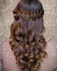 Hairstyle With Long Hair, Cabello Afro Natural, Hair Upstyles, Open Hairstyles, Hair Braid Videos, Long Hair Wedding Styles