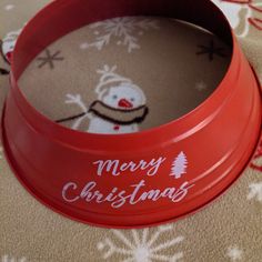 a dog bowl with a merry christmas design on it