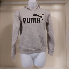 Puma Glitter Hoodie Pullover Sweater Brand New With Tags Color: Light Heather Grey With Black Glitter Puma Logo Hood And Front Pockets Kids Size: Xl Crop Sweatshirt Hoodie, Essentials Hoodie, Girls Hoodie, Puma Logo, Hoodie Pullover, Black Zip Ups, Black Glitter, Print Pullover, Casual Hoodie