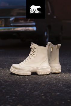 Head-turning style meets waterproof protection with the ONA AVE™ Lace Boot. Cute Women Winter Boots, Cute Winer Boots, Wintet Boots, Trending Womens Boots 2023, Winter Boots Women Trendy, Perfect Winter Boots, 2022 Boots Trends Women Winter, Winter White Boots Women, Women Boots Waterproof