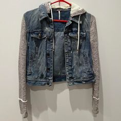 [Freebies Included] Free People Xs Hoodie/Denim Jacket Never Worn! Very Cute And Comfy! #Denimjacket #Hoodie Trendy Hooded Denim Jacket In Blue, Casual Hooded Dark Wash Denim Jacket, Trendy Hooded Medium Wash Denim Jacket, Trendy Hooded Denim Jacket, Winter Casual Cotton Denim Jacket, Casual Cotton Denim Jacket For Winter, Casual Winter Denim Jacket In Cotton, Casual Winter Denim Jacket For Everyday, Casual Winter Denim Jacket