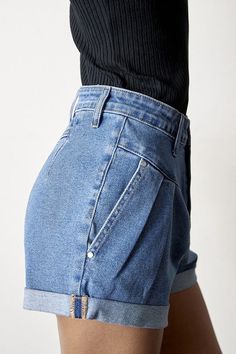 High Rise Roll Up Denim Shorts- 68% Cotton, 28% Polyester, 2% Rayon, 2% Spandex- Stretch Denim- High Waist- Roll Up- Imported, Designed In USASize S- Waist 26 1/2"- Hip 40 1/2"- Front Rise 12 1/2"- Leg Opening 24"- Inseam 3"Model wears size S, height 5'8" Style: Casual Print / Pattern: Medium Wash Denim Silhouette: Pleated Front Fit: Super High Rise Embellishment: Trouser front pocket Neck Line: N/A Sleeve: N/A Length: Short Closure: Button Closure Lining: No Fabric Contents: 68% Cotton, 28% Pol Cardigan Sweater Coat, High Rise Denim Shorts, Athleisure Wear, Pleated Shorts, Short Jeans, High Rise Shorts, High Rise Denim, Sheer Fabrics, High Waisted Denim