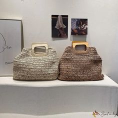 Bird in Bag - New straw women's bags wooden handle handbag woven bags fashion large capacity handbag leisure bag Woven Bags, Street Trends, Bags Fashion, Bird In Bag, Woven Bag, Louis Vuitton Speedy Bag, Wooden Handles, Women's Bags, Straw Bag