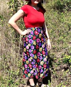 A light summery floral wrap skirt. Great for date night, ministry work, or the beach. Tie is pushed through a buttonhole that helps secure it and has four pleats in the back.  Wrap skirts are versatile and can adjust between sizes, this is a size small-medium fitting a waist of 26"-33". The skirt is 34" in length and is 47" around. The model has a 31" waist and is 5'5" in height.  The skirt is machine washable on gentle cycle and can be hung to dry to last longer. Floral Wrap Skirt, Wrap Around Skirt, Wrap Around, Wrap Skirt, Date Night, Womens Skirt, Favorite Outfit, Art Collection, Bathing Beauties