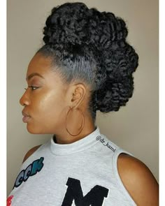 8 Gorgeous Springtime Updos for Naturally Curly Hair Natural Mohawk, Weekend Hair, Natural Updo, Cabello Afro Natural, Protective Hairstyles For Natural Hair, Protective Hairstyle, Mohawk Hairstyles, Natural Hair Updo