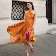 Meet our Paisley flowers dress, perfect for a city walk or your next vacation. 🧡@alicjaszczepanska 🔎Spring Waltz Handkerchief Dress:9884 #lilysilk #Livespectacularly #LILYSILKSS23 #TheAbsoluteDelight Summer A-line Silk Midi Dress, A-line Silk Midi Dress For Summer, Silk Midi Dress For Day Out, Casual Silk Midi Dress For Party, Spring Silk Dress With Asymmetrical Hem, Summer Silk Midi Dress For Day Out, Silk Spring Dress With Asymmetrical Hem, Silk Midi Dress For Summer Day Out, Silk Dress With Asymmetrical Hem For Spring