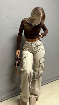 Style Your Clothes, Cargo Pants For Women, Looks Pinterest, Fasion Outfits, Pants Baggy, Effortlessly Chic Outfits, Simple Trendy Outfits, Y2k Streetwear