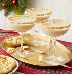 Dessert, Cocktail, Sugar Cookie, Alcohol, Alcoholic Drink Cookie Martini Recipe, Sugar Cookie Martini Recipe, Christmas Martinis, Sugar Cookie Martini, Cookie Martini, Caramel Apple Martini, Buttery Sugar Cookies, Christmas Martini, Homemade Liquors