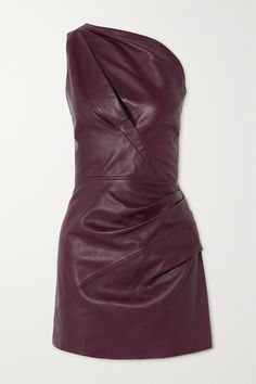 Maticevski uses soft leather to create the sculptural design of this 'Manuka' dress. It has a gathered, cutout front and long zip fastening through the length of the body, so you can create a high or low slit at the side. Cute Dress Outfits, Corporate Outfits, Leather Mini Dress, Mini Dress Fashion, Purple Mini Dresses, Leather Dresses, Stage Outfits, Leather Dress, Classy Dress