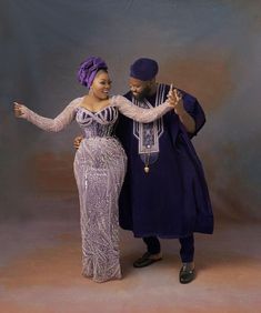 Costumes With Black Corset, African Couple Outfit, Engagement Outfit Couple, Agbada For Men, African Couple, Outfit Couple, Lace Corset Dress, African Bridal Dress