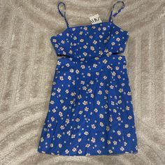 New W Tags Zara Blue Sleeveless Sundress, Zara Blue Floral Print Dress, Zara A-line Sundress, Zara Floral Print Mini Sundress, Zara Summer Floral V-neck Dress, Floral Tank, Zara Dresses, Xl Dress, Sundress