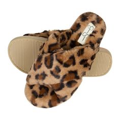 SIMPLE SIZING: Available in size Small (US 6-7), Medium (US 7-8), Large (US 8-9), and X-Large (US 9-10). Slippers run small- we recommend selecting a size up Size: Medium (7-8).  Color: Multicolor.  Gender: female.  Age Group: adult. Jessica Simpson House Slippers, Comfortable Fluffy Synthetic Slippers, Brown Fluffy Slippers With Round Toe, Comfortable Fluffy Flat Slippers, Foam House, Fuzzy Slides, Clown Shoes, Comfortable Flip Flops, Faux Fur Slides