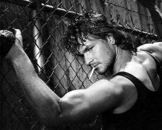 Patrick Swazy, The Outsiders Darry, Patrick Swazey, Patrick Swayze Dirty Dancing, 80s Actresses, Patrick Wayne, Outsiders Movie, 80s Actors, 80s Men