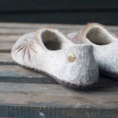 Felted slippers for men - laconic, simple form and color. You may choose light grey or dark, charcoal grey. The slippers can be excellent gift for birthday or Housewarming These simple and natural slippers are made by hand using just homemade olive soap and warm water. They can be created for you! Felted clogs will be decorated with brass rivets with our logo. If you have allergy for metal please inform us. Non-slip sole is covered with natural latex. Now slippers are also available in rubber so Gray Slippers With Cushioned Footbed And Round Toe, Gray Cushioned Round Toe Slippers, Gray Non-slip Closed Toe Slippers, Comfortable Gray Slippers With Rubber Sole, Gray Closed Toe Slippers With Rubber Sole, Felt Slippers, Grey Slippers, Handmade Slippers, Lilac Grey