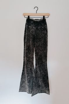 Rock your style with the Verona Acid Wash Flares. These comfy and cute flares are perfect for any occasion - dress them up or down! With a raw hem that allows you to cut-to-length <3 These pants feature a yoga waistband for maximum comfort. Easily add a touch of rock n roll vibe to your wardrobe with these comfy flares. 95% Cotton 5% Spandex Acid Wash Wide Yoga Waistband Raw Hem Soft Stretchy True to Size High Rise Inseam approximately 32” long SIZING UPDATE: I find these to be very true to size Fall Stretch Flares With Frayed Hem, Fitted Wide Leg Flares With Frayed Hem, Fitted Flares With Frayed Hem For Fall, Trendy Stretch Flares With Frayed Hem, Black Cotton Wide Leg Flares, Chic Stretch Flares With Frayed Hem, Stretch Flare Pants With Frayed Hem, Black Stretch Flare Jeans In Cotton, Black Stretch Cotton Flare Jeans