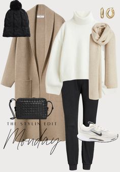 Mode Over 50, Vinter Mode Outfits, Looks Adidas, Mode Mantel, Winter Fashion Outfits Casual, Weekly Outfits, Mode Casual, Cabinets Kitchen, Casual Work Outfits