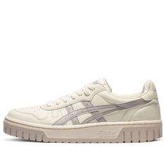 Asics Classic, Korean Street Fashion Men, Adidas Handball Spezial, Adidas Handball, Round Toe Heels, Low Top Sneakers, Dream Shoes, Skate Shoes, Brooks Sneaker