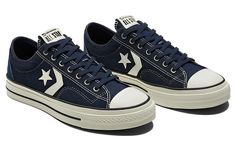 A05185C How To Lace Converse Star, Ed Hardy Converse, Vintage Shoes Aesthetic, Converse Lows, Converse Star Player 76, Dark Blue Shoes, Dark Shoes, Navy Blue Converse, 00s Shoes