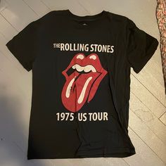 Size: Medium Never Worn The Rolling Stones Tshirt, Rolling Stones Tshirt, Rolling Stones Shirt, Music Tees, Fancy Dresses, Rolling Stones, Tshirt Colors, Black Red, Black And Red