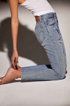 Your Ultimate Denim Guide: Every Piece Worth Buying From Urban Outfitters #denim #urbanoutfitters Jeans For Tall Women, Winter Wishlist, Creative Fashion Photography, Spring Inspo, Denim Day, Clothing Photography, Levi’s 501