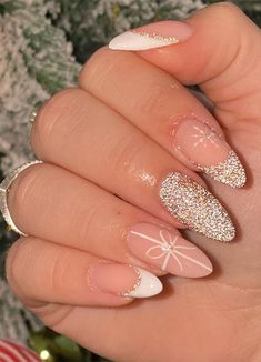 30+ Christmas and Holiday Nail Designs for Every Taste : Light Pink Festive Nails Holiday Nail Designs, Classy Acrylic Nails, Nails For Kids, Round Nails, New Year's Nails