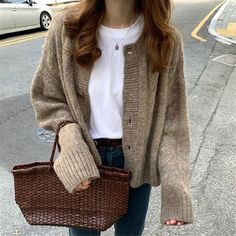 Cardigan Women Winter, Retro Cardigans, Estilo Indie, Fall 23, Warm Sweater, Fall Inspo, Fall Fits, Autumn Outfits, Warm Sweaters