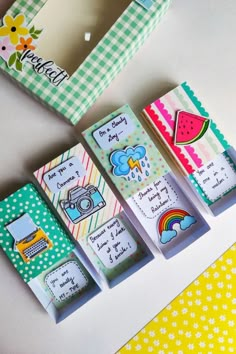 MATCH BOX ART Match Box Art, Diy Gift For Bff, Matchbox Crafts, Small Birthday Gifts, Handmade Bookmarks Diy, Quilling Work, Bff Gifts Diy